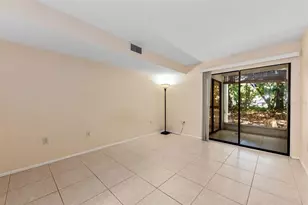 2232 Bahia Vista St, Sarasota, FL 34239 - Photo 16