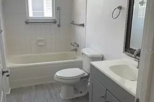 2118 5th St, Sarasota, FL 34237 - Photo 10