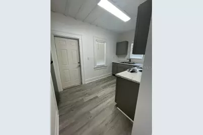 2118 5th Street, Sarasota, FL 34237 - Photo 4