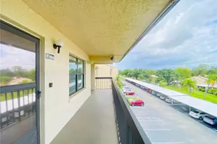 635 30th Ave W, Bradenton, FL 34205 - Photo 2