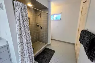 215 48th St NW, Bradenton, FL 34209 - Photo 28