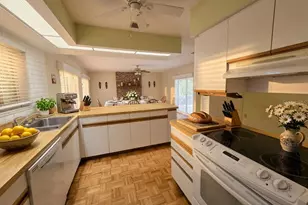 215 48th St NW, Bradenton, FL 34209 - Photo 12