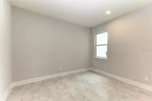 10016 Rembrandt Wy, Bradenton, FL 34212 - Photo 14