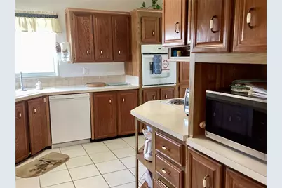 8451 Imperial Circle, Palmetto, FL 34221 - Photo 8