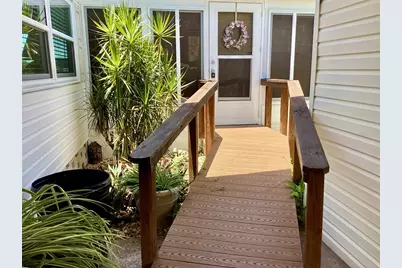 8451 Imperial Circle, Palmetto, FL 34221 - Photo 22
