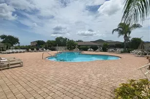 820 Parker Den Dr, Ruskin, FL 33570 - Photo 38