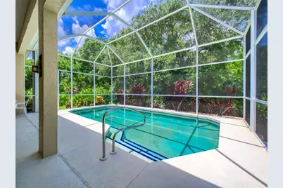 8310 Whispering Woods Court, Bradenton, FL 34202 - Photo 18