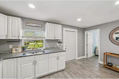 5021 20th Street Ct E, Bradenton, FL 34203 - Photo 4