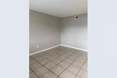 1200 70th Street N, Saint Petersburg, FL 33710 - Photo 2