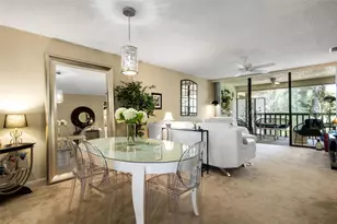 5252 Lake Village Dr, Sarasota, FL 34235 - Photo 12
