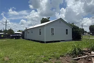 326 E Whidden St, Arcadia, FL 34266 - Photo 6