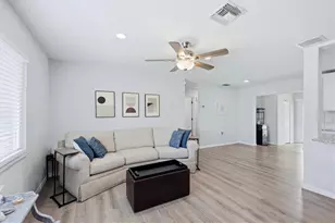 890 Ponderosa Rd, Venice, FL 34293 - Photo 2
