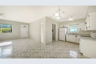 3307 Newtown Boulevard, Sarasota, FL 34234 - Photo 44