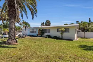 311 59th St, Holmes Beach, FL 34217 - Photo 2
