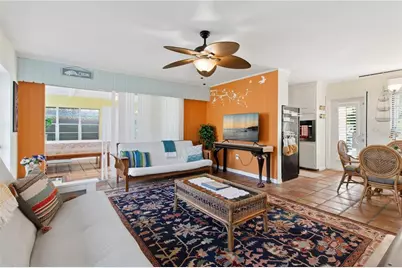 311 59th Street, Holmes Beach, FL 34217 - Photo 4