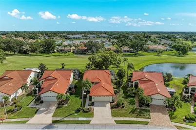 4909 Clubview Court E, Bradenton, FL 34203 - Photo 4