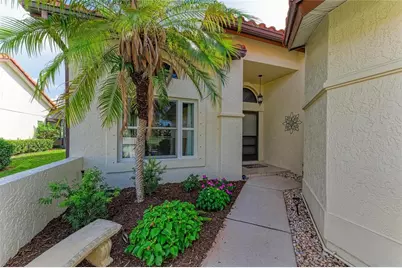 4909 Clubview Court E, Bradenton, FL 34203 - Photo 10