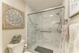 4909 Clubview Ct E, Bradenton, FL 34203 - Photo 34