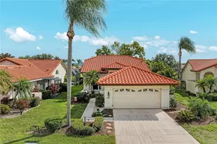 4909 Clubview Ct E, Bradenton, FL 34203 - Photo 1