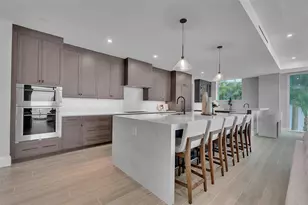 70 Avenida Veneccia, Sarasota, FL 34242 - Photo 12