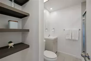 203 72nd St, Holmes Beach, FL 34217 - Photo 34