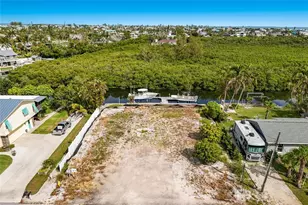 508 77th St, Bradenton Beach, FL 34217 - Photo 1