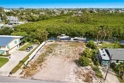 508 77th Street, Bradenton Beach, FL 34217 - Photo 14