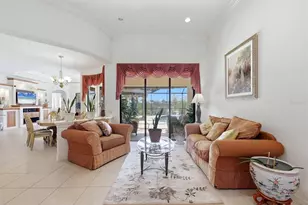 815 Tropez Ln, Venice, FL 34292 - Photo 10