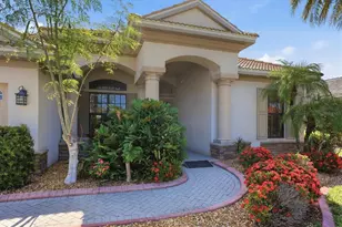 815 Tropez Ln, Venice, FL 34292 - Photo 8