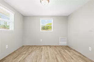 3012 15th St W, Bradenton, FL 34205 - Photo 38
