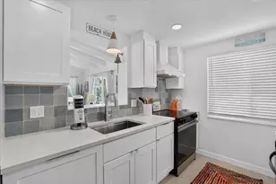 6203 Holmes Blvd, Holmes Beach, FL 34217 - Photo 46