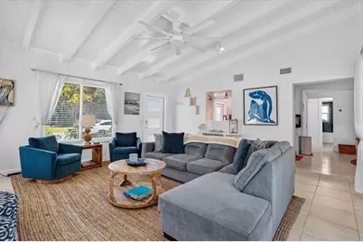 6203 Holmes Boulevard, Holmes Beach, FL 34217 - Photo 36