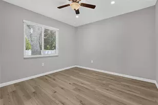 2129 Linwood Dr, Sarasota, FL 34232 - Photo 32
