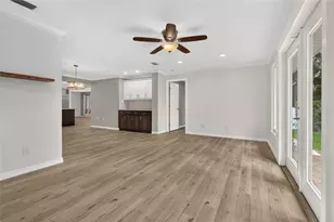 2129 Linwood Dr, Sarasota, FL 34232 - Photo 24
