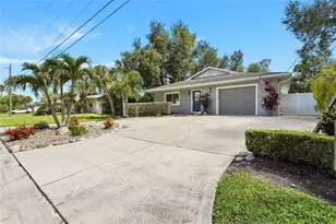 2129 Linwood Dr, Sarasota, FL 34232 - Photo 46