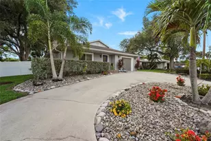 2129 Linwood Dr, Sarasota, FL 34232 - Photo 12