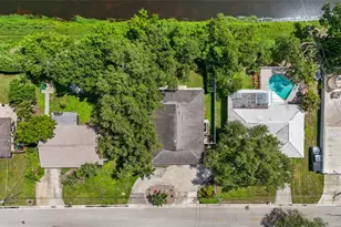 2129 Linwood Dr, Sarasota, FL 34232 - Photo 56
