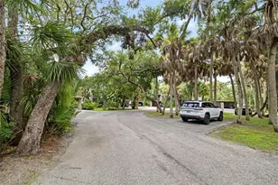 5182 Lancewood Dr, Sarasota, FL 34232 - Photo 58