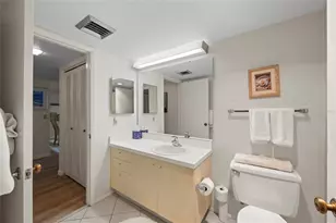 1095 Gulf of Mexico Dr, Longboat Key, FL 34228 - Photo 26