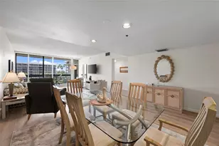 1095 Gulf of Mexico Dr, Longboat Key, FL 34228 - Photo 6