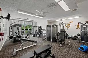 1095 Gulf of Mexico Dr, Longboat Key, FL 34228 - Photo 38