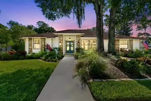 4627 Trails Dr, Sarasota, FL 34232 - Photo 2