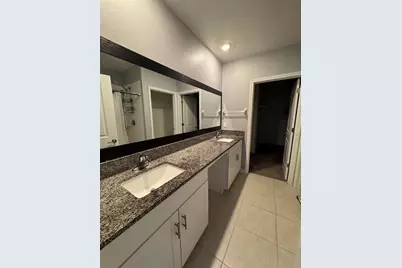 36569 Smithfield Lane, Zephyrhills, FL 33541 - Photo 24