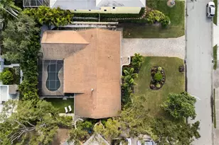 3727 Tangier Terrace, Sarasota, FL 34239 - Photo 4