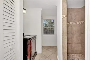 2136 Brueckner Dr, Sarasota, FL 34231 - Photo 20