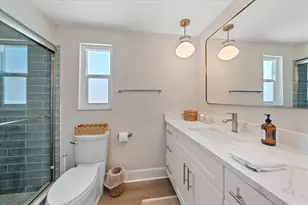 914 Spanish Dr S, Longboat Key, FL 34228 - Photo 16
