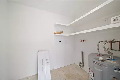 683 Spanish Drive S #214, Longboat Key, FL 34228 - Photo 32