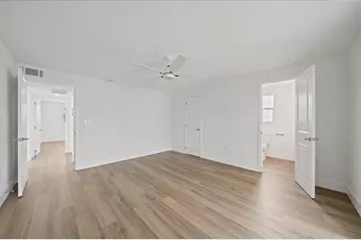 683 Spanish Drive S #214, Longboat Key, FL 34228 - Photo 20
