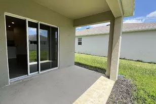 12724 Lateral Root Dr, Sarasota, FL 34238 - Photo 16