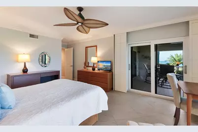 5757 Gulf Of Mexico Drive #205, Longboat Key, FL 34228 - Photo 18